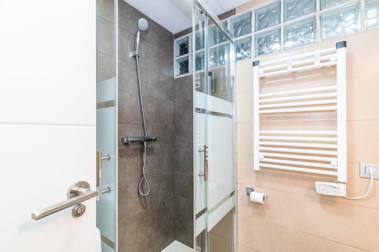 Moderno Apartamento Centro グラナダ エクステリア 写真