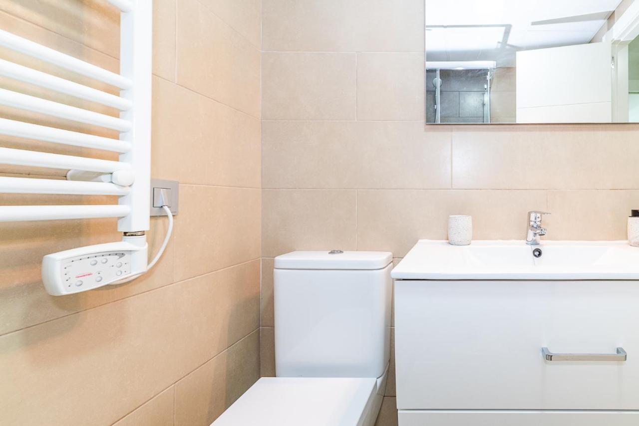 Moderno Apartamento Centro グラナダ エクステリア 写真