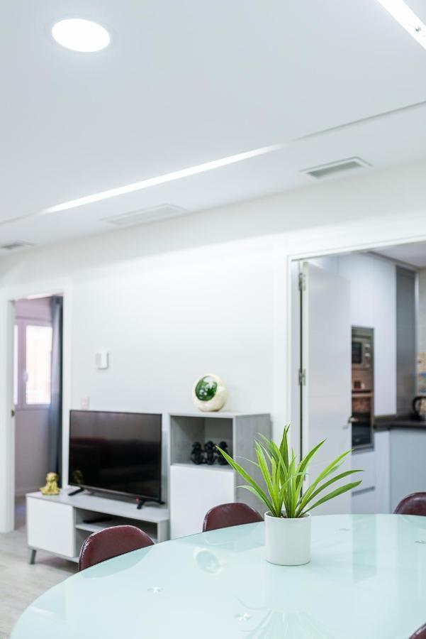 Moderno Apartamento Centro グラナダ エクステリア 写真