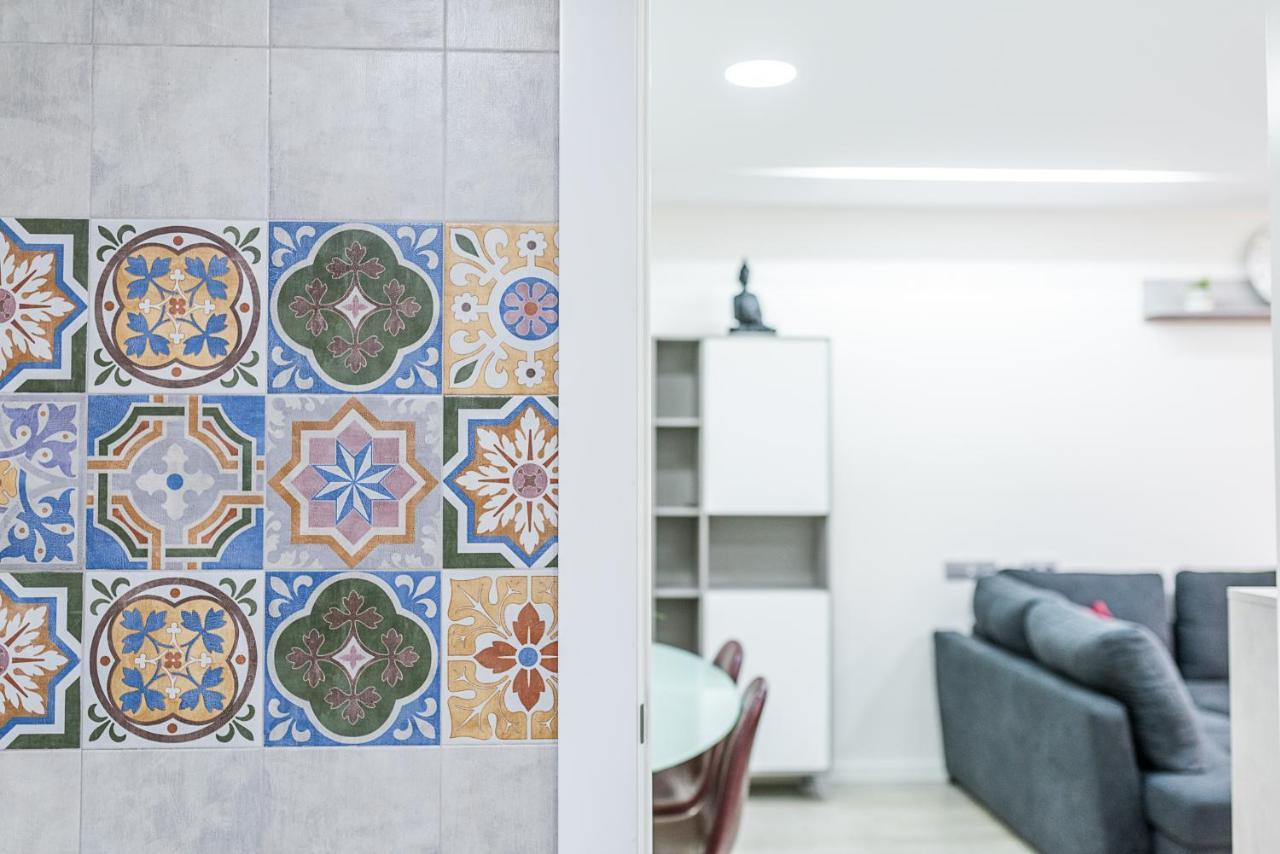 Moderno Apartamento Centro グラナダ エクステリア 写真